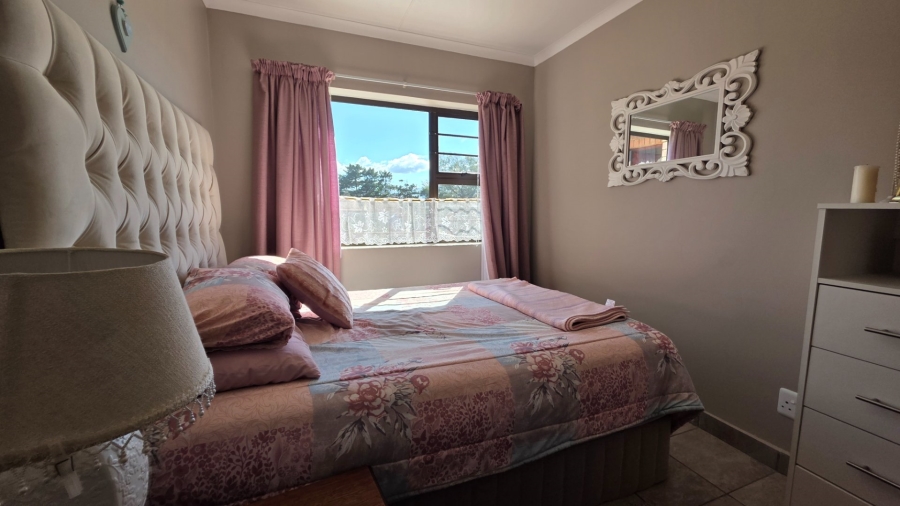 2 Bedroom Property for Sale in Tergniet Western Cape